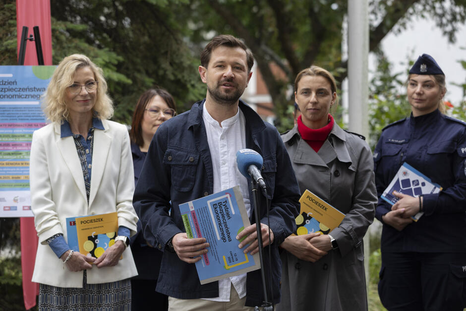 Piotr Puchalski z Centrum Bezpieczeństwa Ekonomicznego i wsparcia Osób Zadłużonych w Gdańsku // fot. Grzegorz Mehring