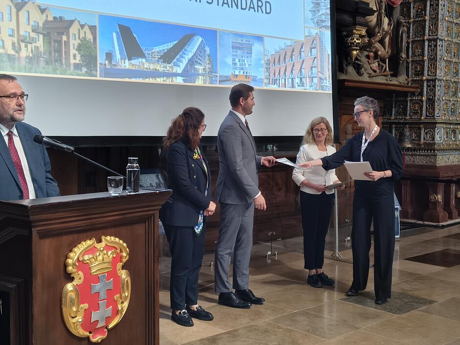 Nominację odbiera dr Monika Arczyńska