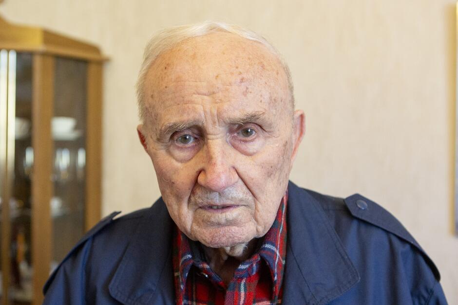 Zdjęcie portretowe sędzowego mężczyzny