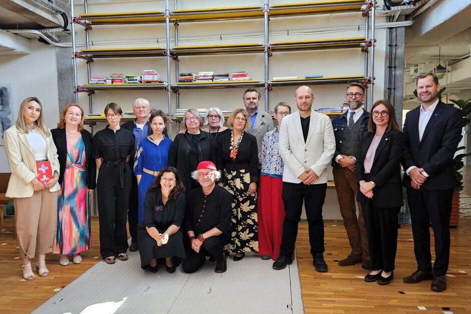 Grupowe zdjęcie członków Rady