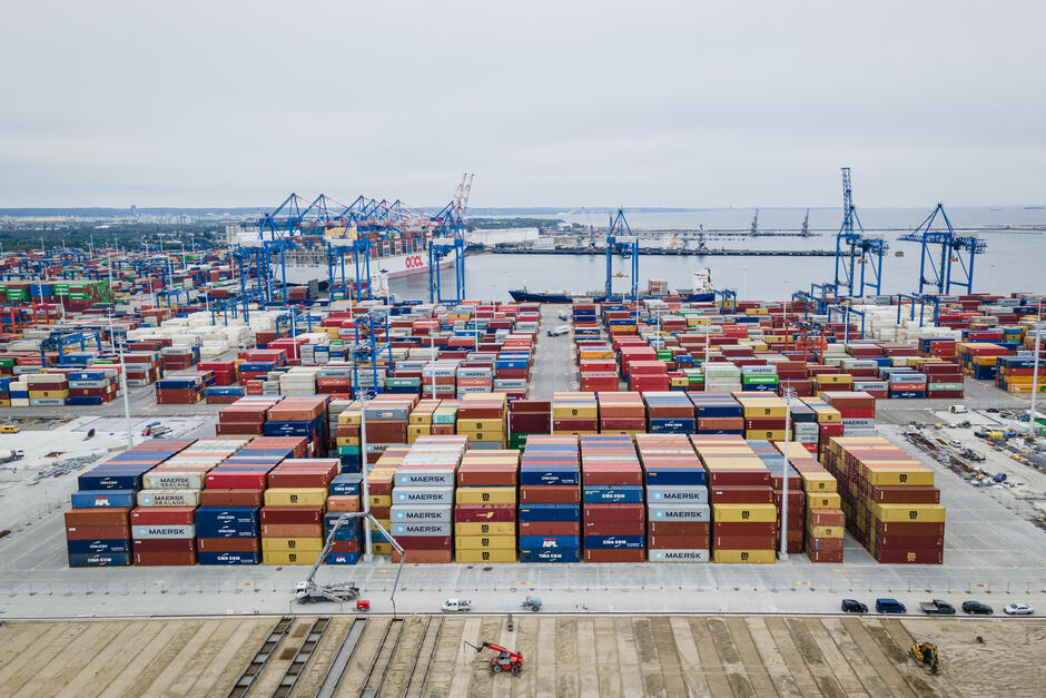 gcm-download-1920-20250606-otwarcie-terminal-T3-dron-010-68bff6a14b5ff