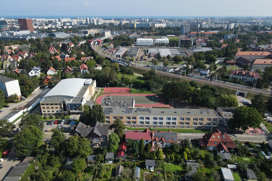 gcm-download-1920-20250910-sp70-szkola-archiwum-153-68caa5b81fcf2