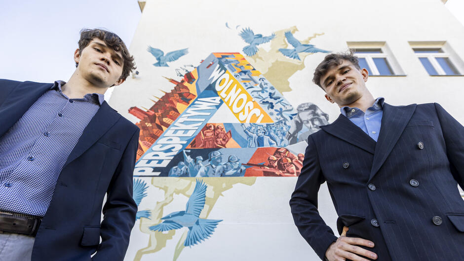 20250924-mural-slubowanie-x-liceum-053 kopia