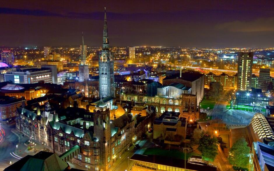 0030_ Coventry-University-at-night