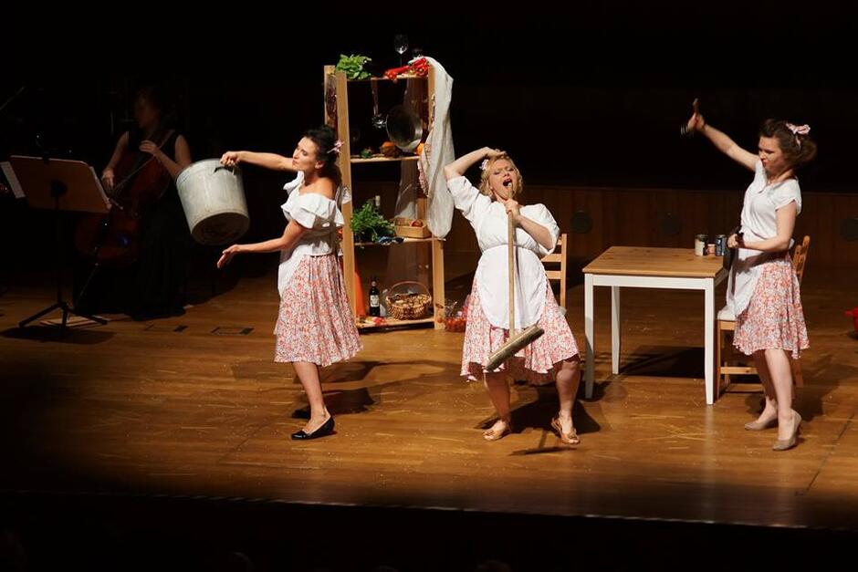 24852351_1217904044977648_5136737548569467933_n