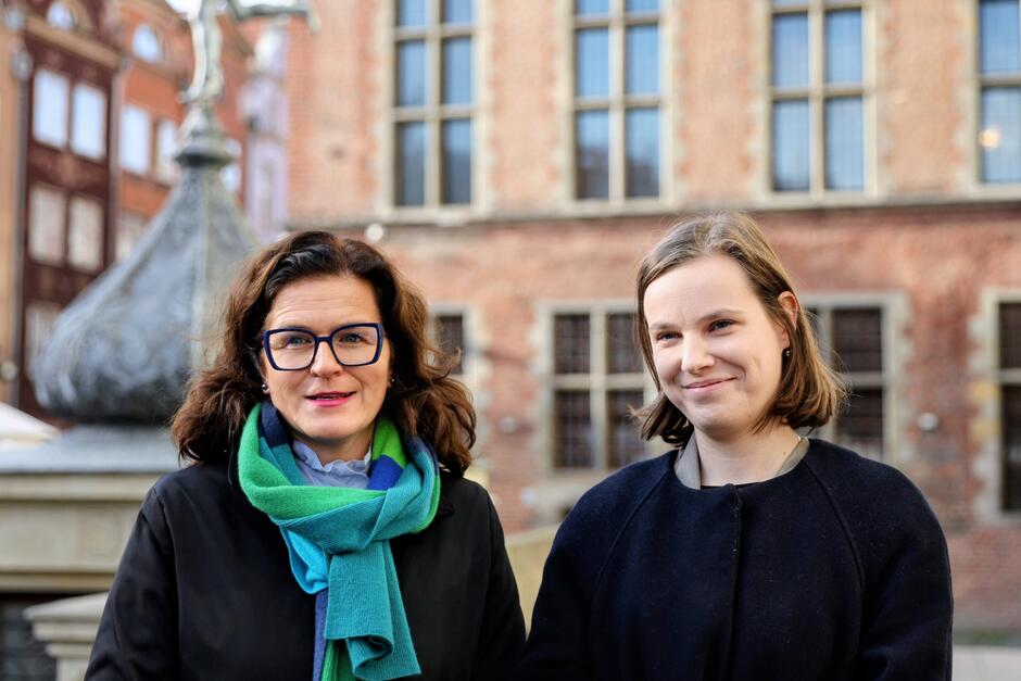 prezydent_aleksandra_dulkiewicz_i_elzbieta_foltyniak_fot_dominik_paszlinski