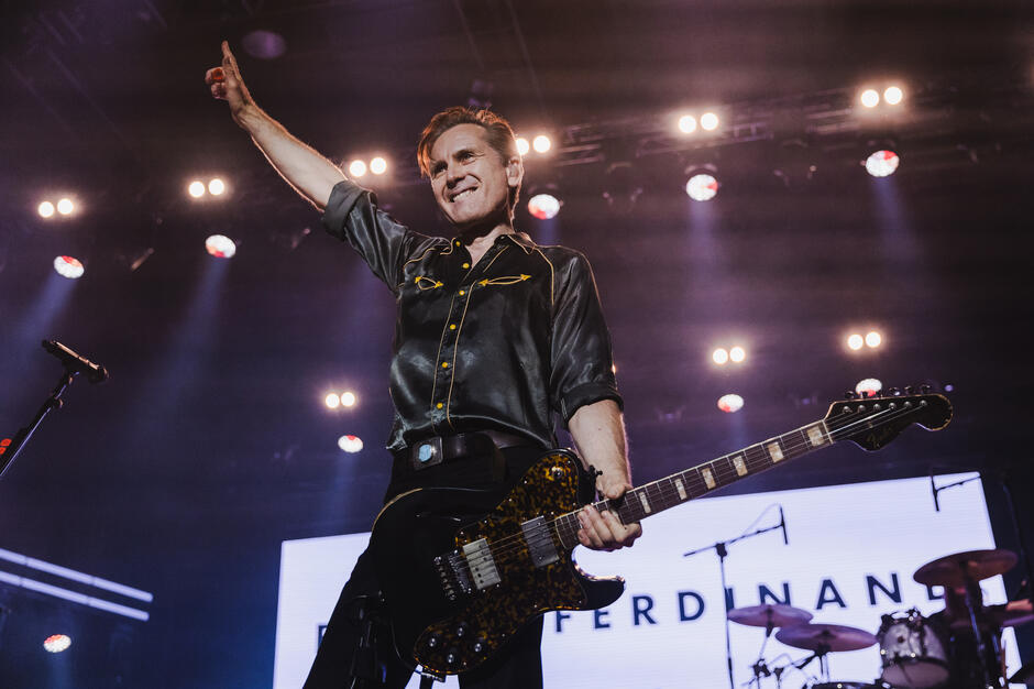 gcm-download-2500-20251109-inside-seaside-98.e42808a3