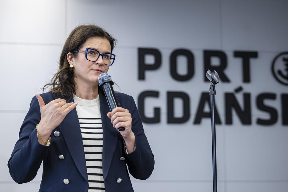 gcm-download-1920-20251114-umowa-port-pkp-018.51bf37ae