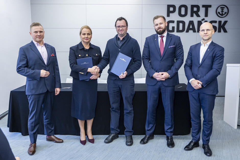 gcm-download-1920-20251114-umowa-port-pkp-025.0e648d10