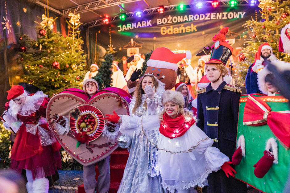 gcm-download-2500-20231125-jarmark-bozo-3.191e428b