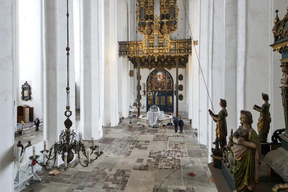 gcm-download-1920-20251124-posadzka-bazylika-mariacka-074.b7e0c4db