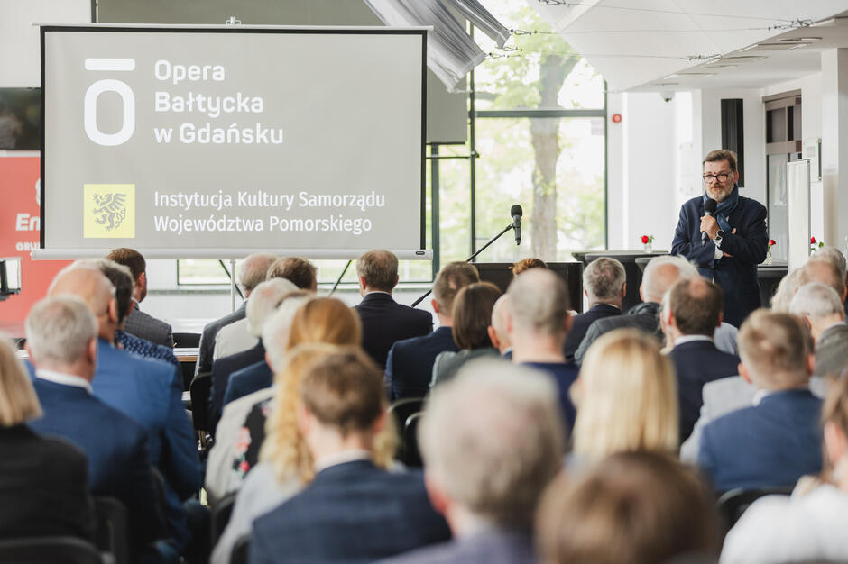 gcm-download-2500-20250714-komitet-25.29b31c44