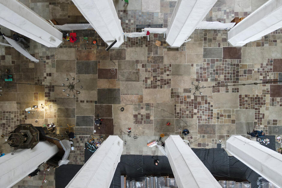 gcm-download-1920-20251124-posadzka-bazylika-mariacka-055.ee1bd058