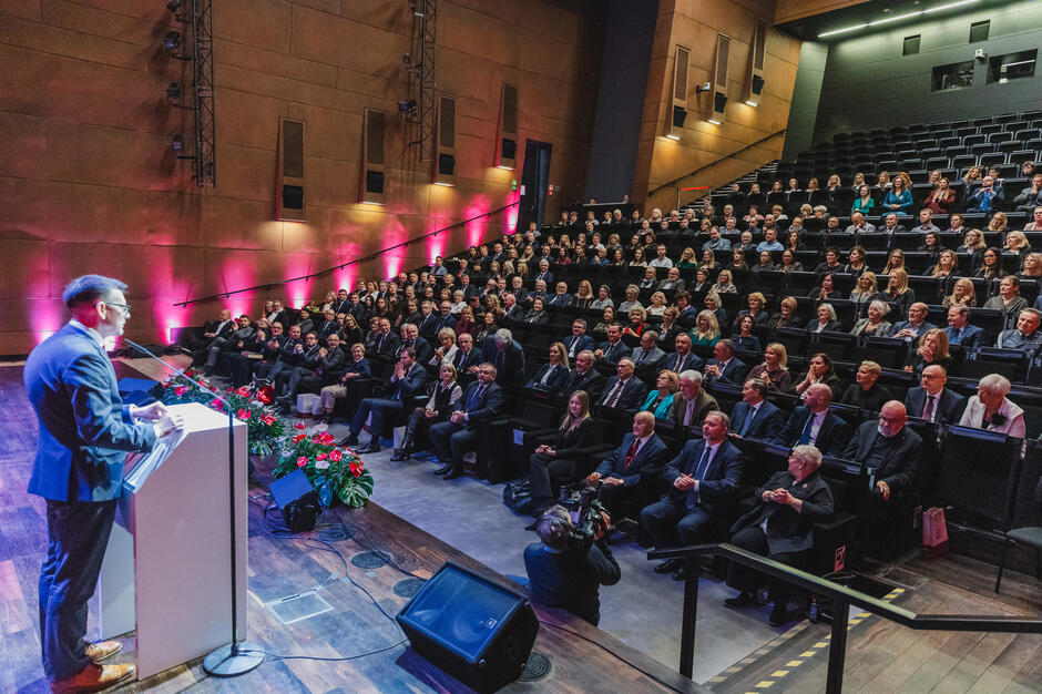 gcm-download-1920-20251128-35lecie-sadu-apelacyjnego-18.296a87b6