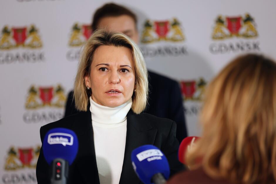 jak_gdansk_kontroluje_wydatkowanie_srodkow_w_szkolach_niesamorzadowych_d_paszlinski_www_gdansk_pl_4_