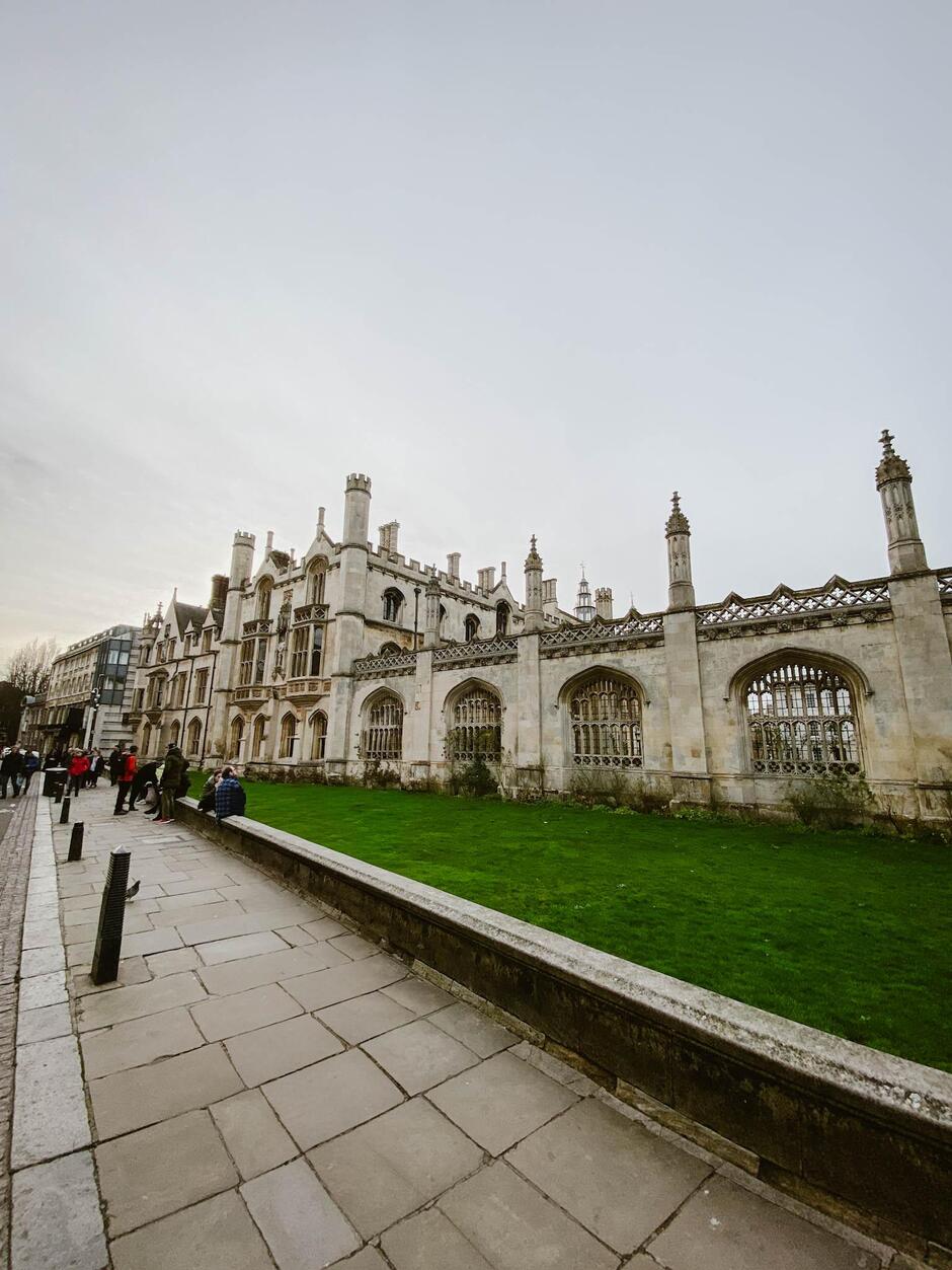 WhatsApp Image 2025-12-21 at 19.23.01 (1)