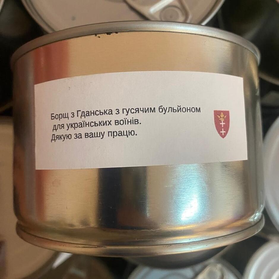 Zdjęcie puszki z herbem Gdańska i napisem