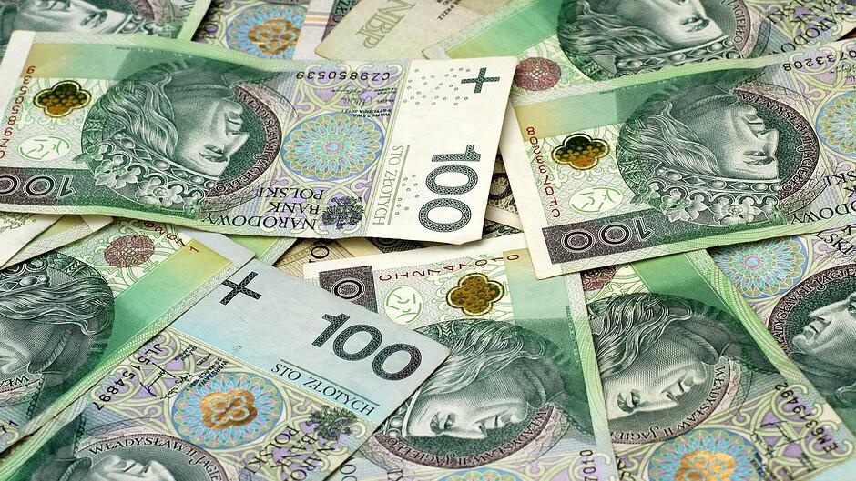 alicja-bank-note-4122078_1280