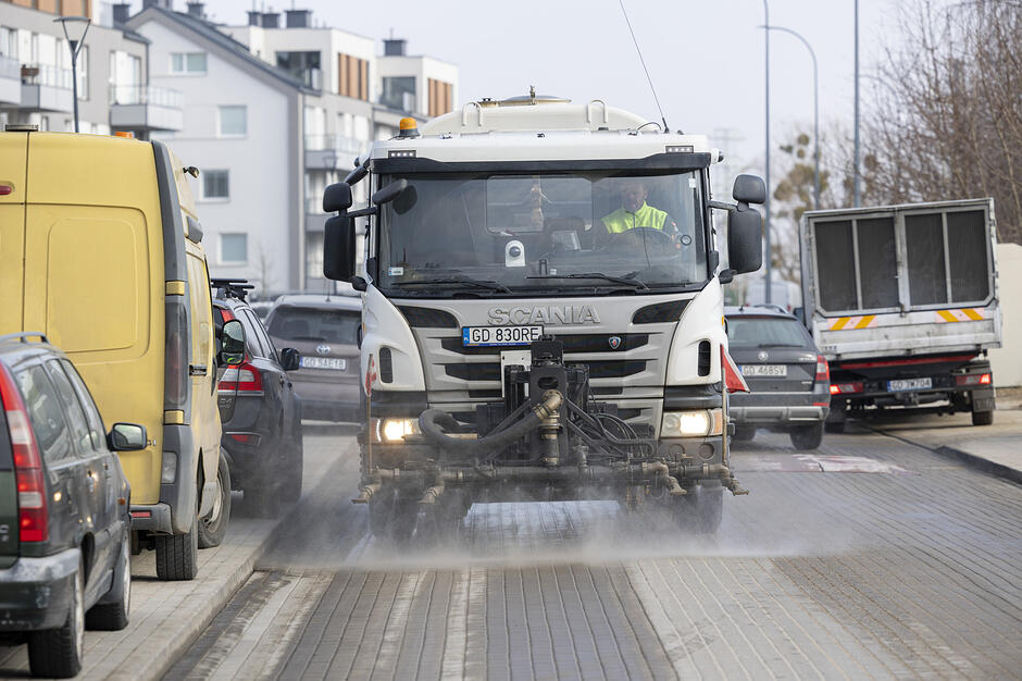 gcm_download_2500_20260311_sprzatanie_miasta_briefing_029_0701839b