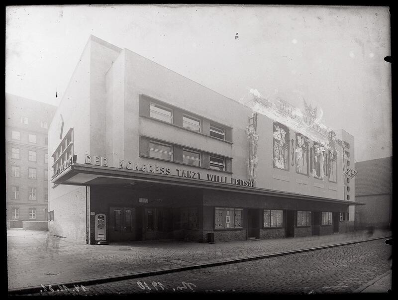 Kino_UFA-Palast,_1931