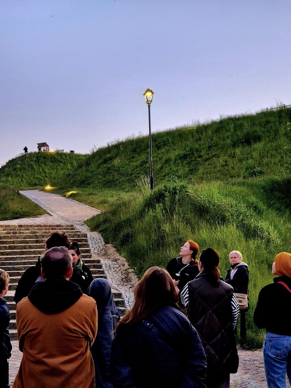 Zdjęcie dekoracyjne przedstawiające spacery przyrodnicze 2025