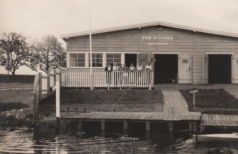 Przystań_wodna_stowarzyszenia_Bar_Kochba_nad_Martwą_Wisłą