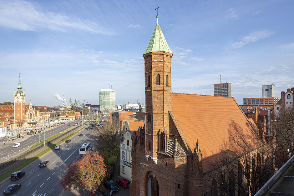 gcm-download-1920-20221104-prokuratura-okno-widok-009.90efc775