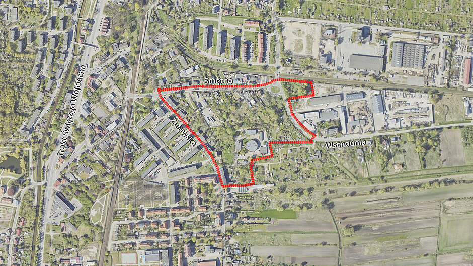 Mapa z fragmentem miasta z zaznaczonymi na czerwono granicami projektu miejskiego zmian przestrzennnych.