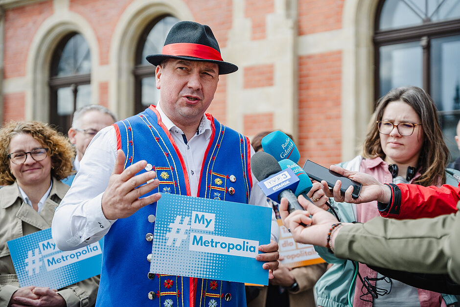 28.04.2026_WYJAZD_WARSZAWA_USTAWA_OMGGS_FOT_KONRAD_KEDZIOR-3