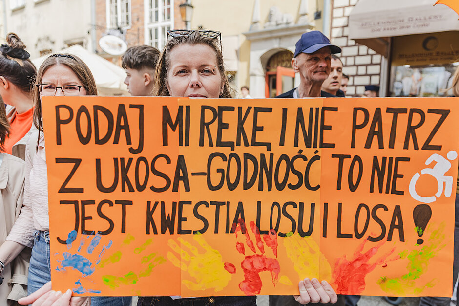 Parada z okazji Dnia Godności Osób z Niepełnosprawnością Intelektualną