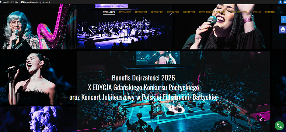 Strona główna wydarzenia Benefis Dojrzałości 2026. Kolarz zdjęć przedstawia artystów, orkiestrę oraz publiczność w filharmonii. Na środku widnieje napis zapowiadający X Edycję Gdańskiego Konkursu Poetyckiego i Koncert Jubileuszowy w Polskiej Filharmonii Bałtyckiej.