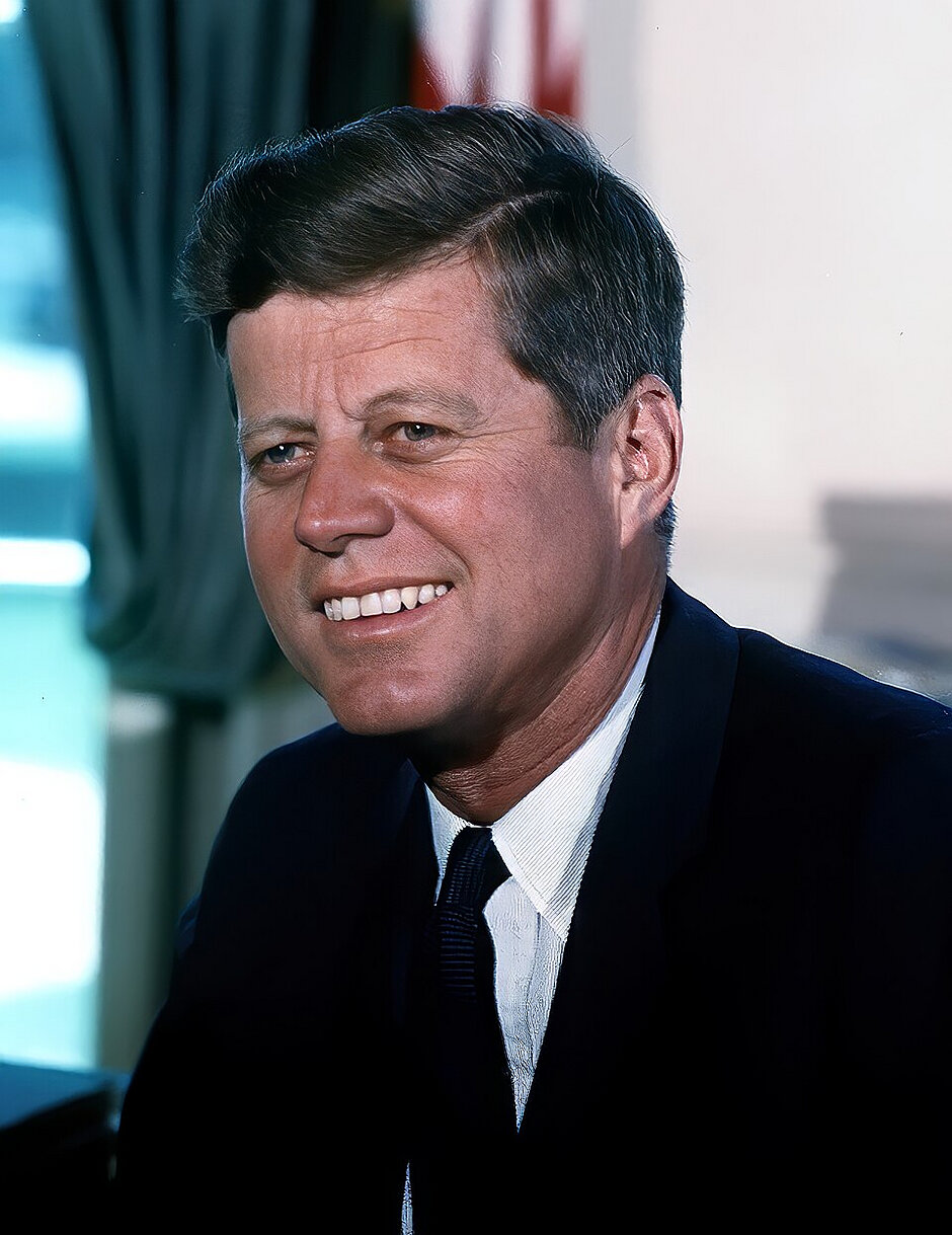 John_F._Kennedy,_White_House_color_photo_portrait_(Remini_enhanced)