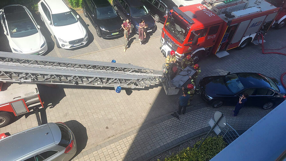 Scenariusz ćwiczeń zakładał powstanie pożaru.
