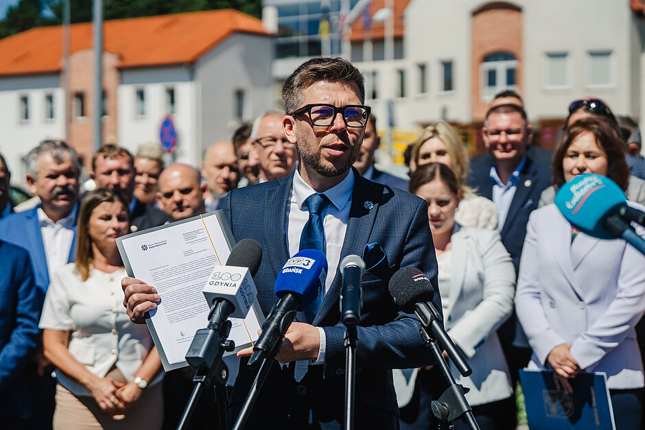 22.06.2026_KONFERNECJA_ZUKOWO_USTAWA_METROPOLITALNA_FOT_KONRAD_KEDZIOR-2