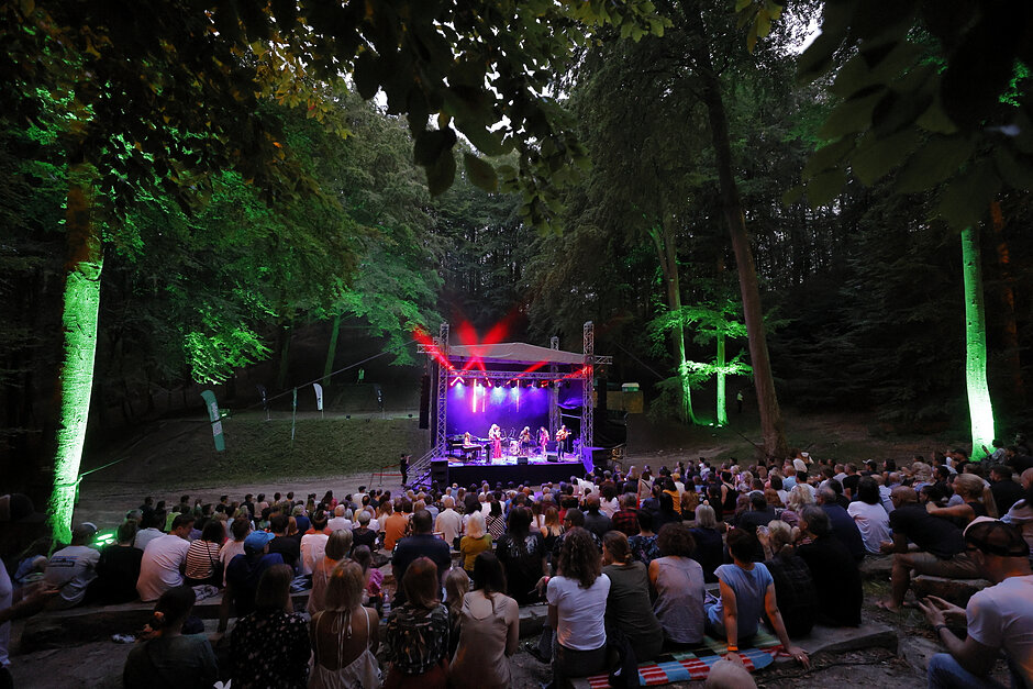 gcm-download-1920-2022-08-18-koncert-014.2f1f8957.JPG