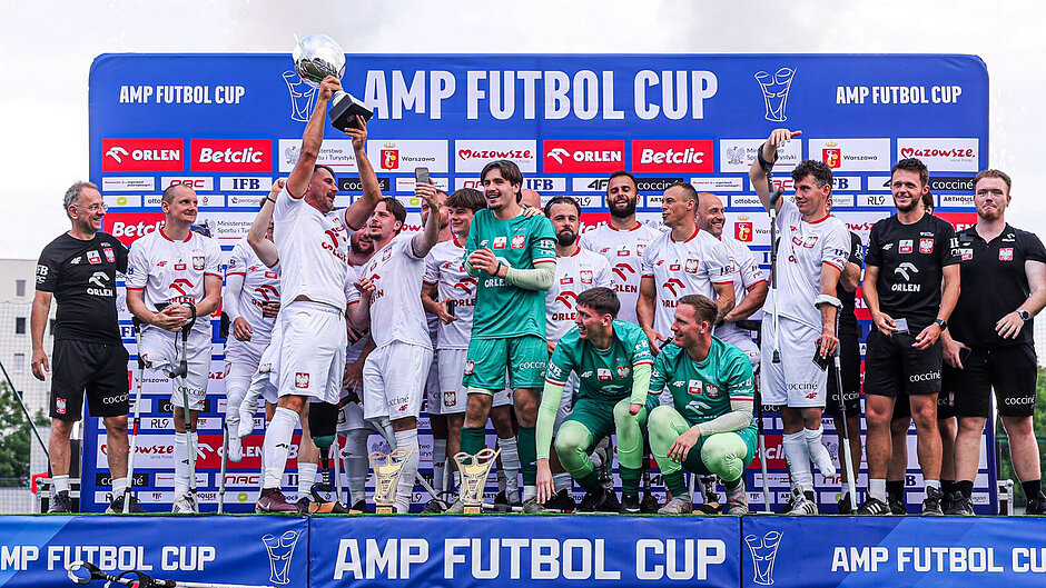 ampfutb (2)
