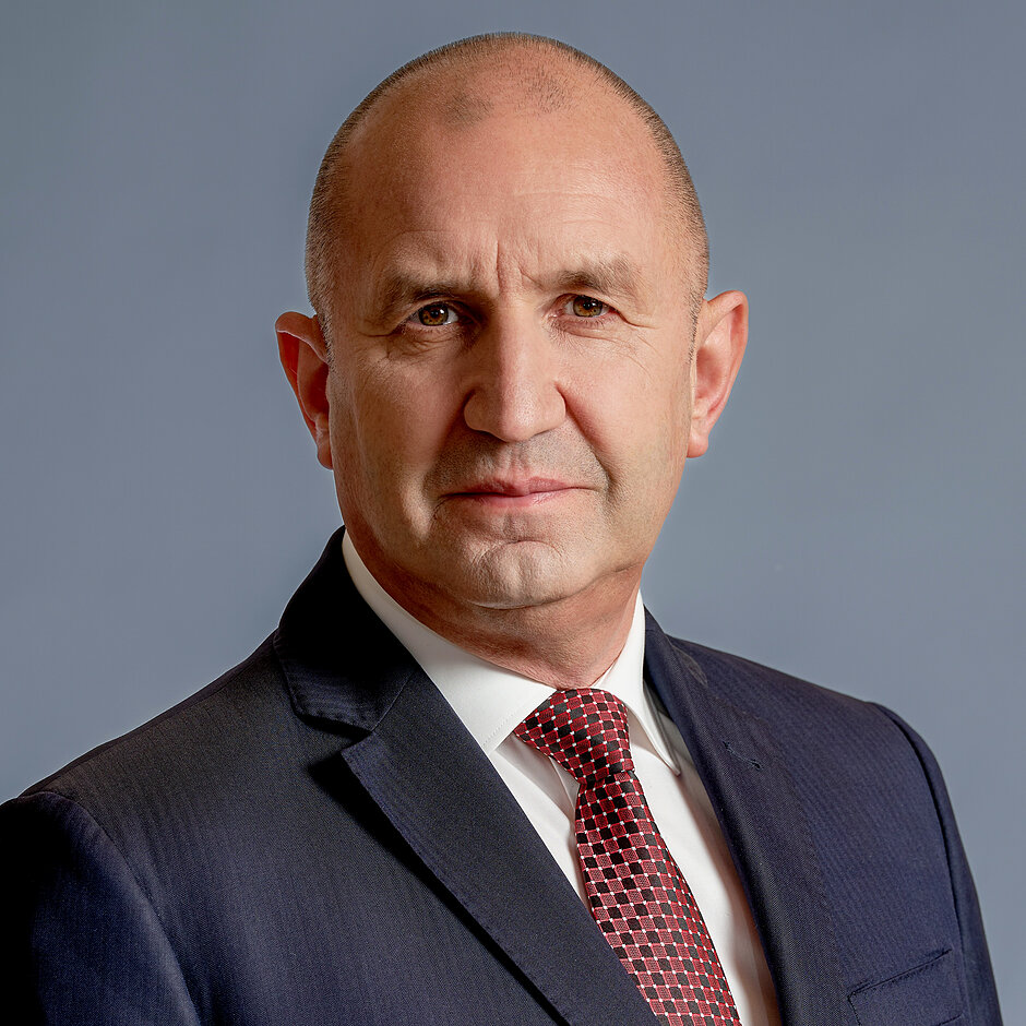 Mężczyzna lat około 60