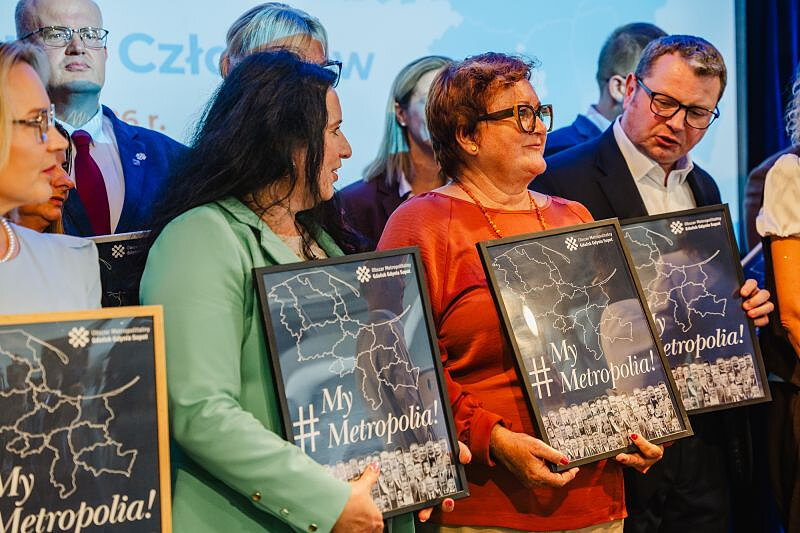 moc-wspolnoty-czyli-jak-powstala-metropolia-gallery-014669-full