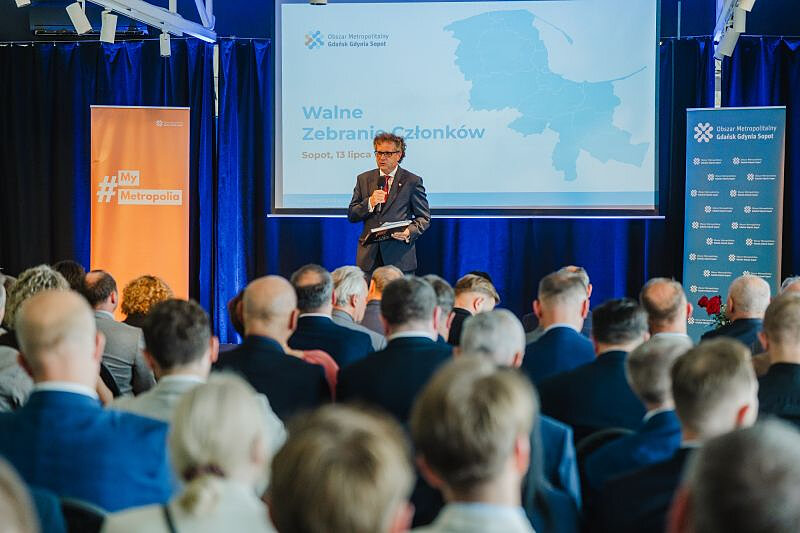 moc-wspolnoty-czyli-jak-powstala-metropolia-gallery-015781-full