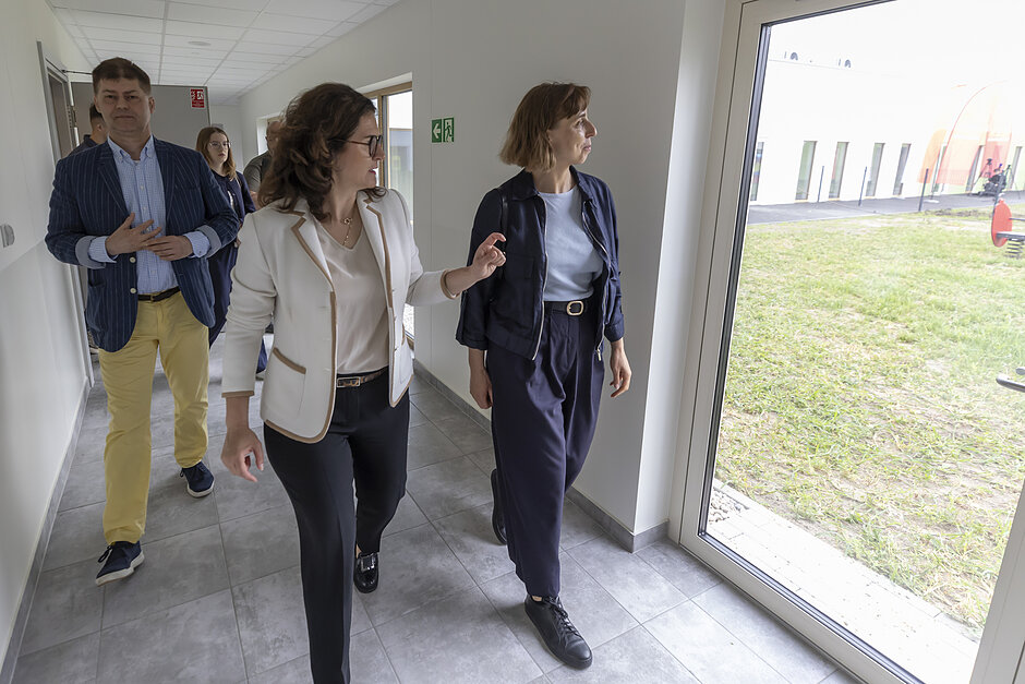 Radny Wojciech Błaszkowski, prezydent Aleksandra Dulkiewicz, wiceprezydent Monika Chabior