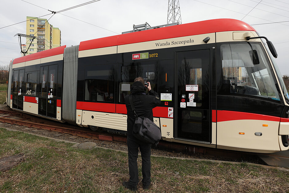 gcm-download-1920-2021-04-09_tramwaj_szczepula_026.9fc8bae2 (1).JPG