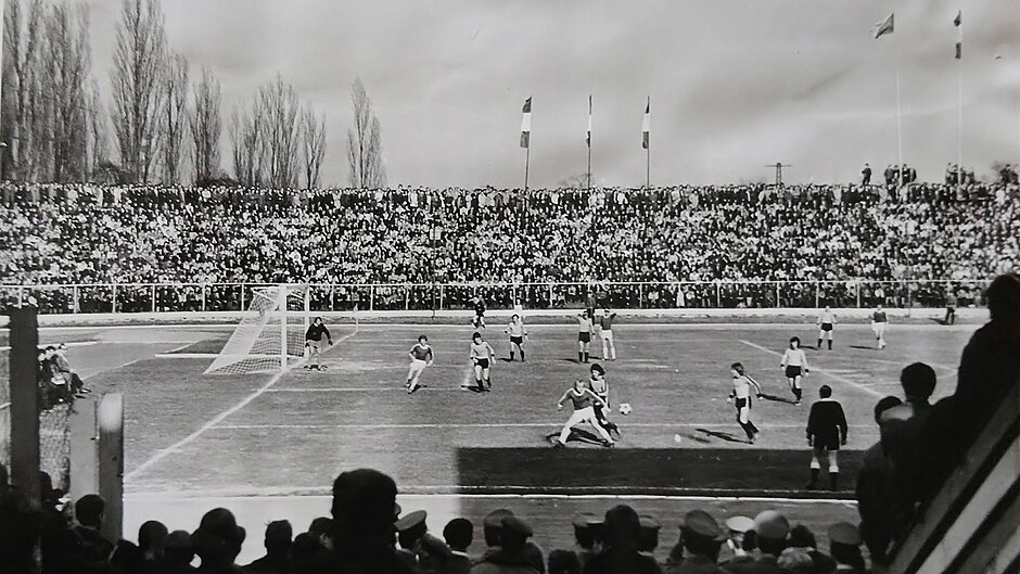 Stadion_Lechii_mecz_1973