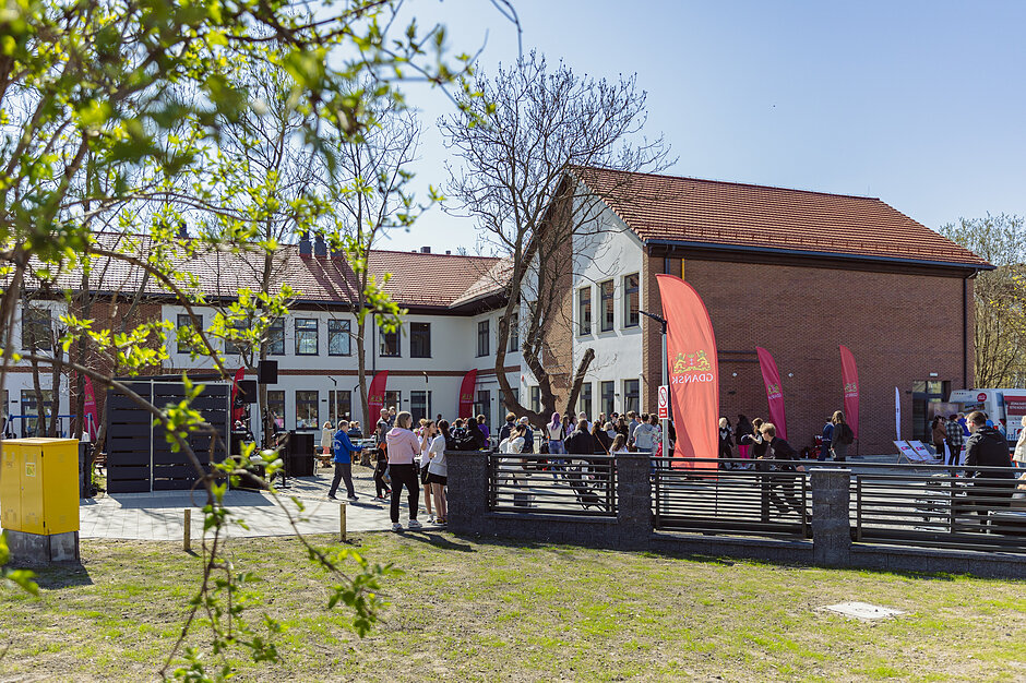 Siedem umów na projekty społeczne dla sześciu obszarów rewitalizacji w Gdańsku