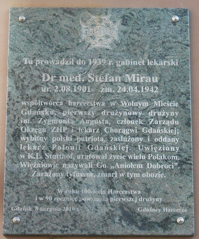 Tablica_Stefana_Mirau (1)