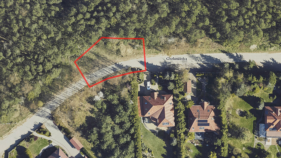 Grafika z mapą fragmentu miasta.