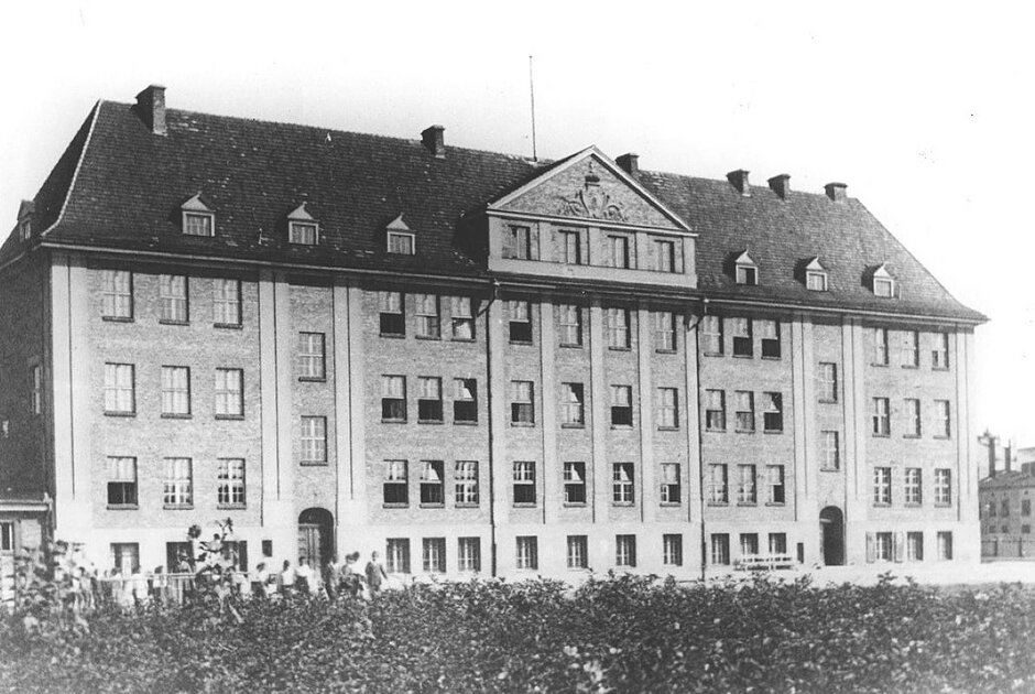 Gimnazjum_Polskie_1928