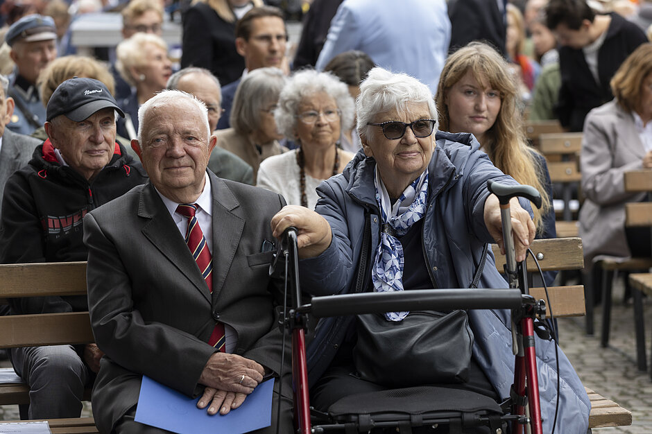 Oficjalna uroczystość pod Pomnikiem Obrońców Poczty Polskiej w Gdańsku