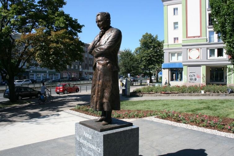 Na skwerze im. Anny Walentynowicz w Gdańsku powstanie m.in plac do wypoczynku, plac zabaw dla dzieci