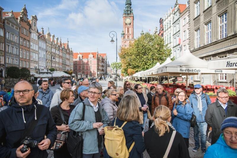 Spacer śladami wielokulturowości Gdańska, odbywający się w ramach konferencji Oblicza Gdańskich Tożsamości przyciągnął tłumy