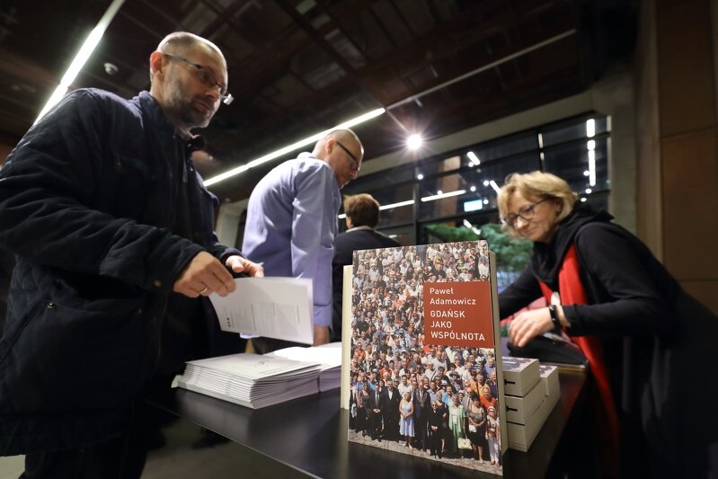 Gdańsk jako wspólnota - książka autorstwa Pawła Adamowicza będzie pretekstem do debaty w ramach 59. Salonu Młodopolskiego im. A. Rybickiego